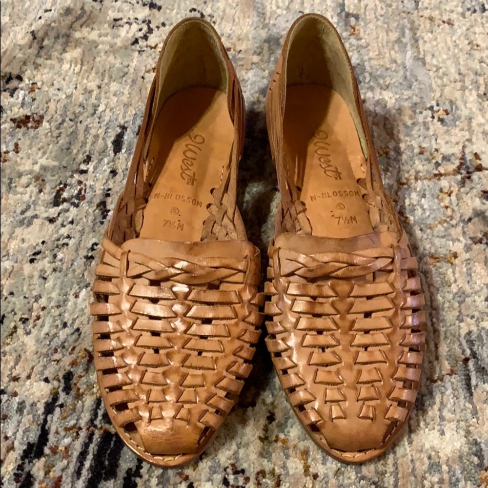 Vintage 9West Huarache Leather Sandals